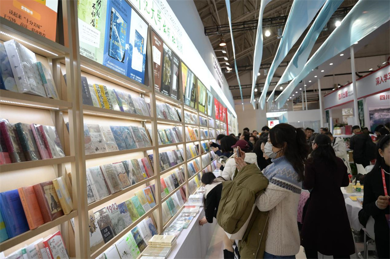 展会现场 秦念 摄.jpg